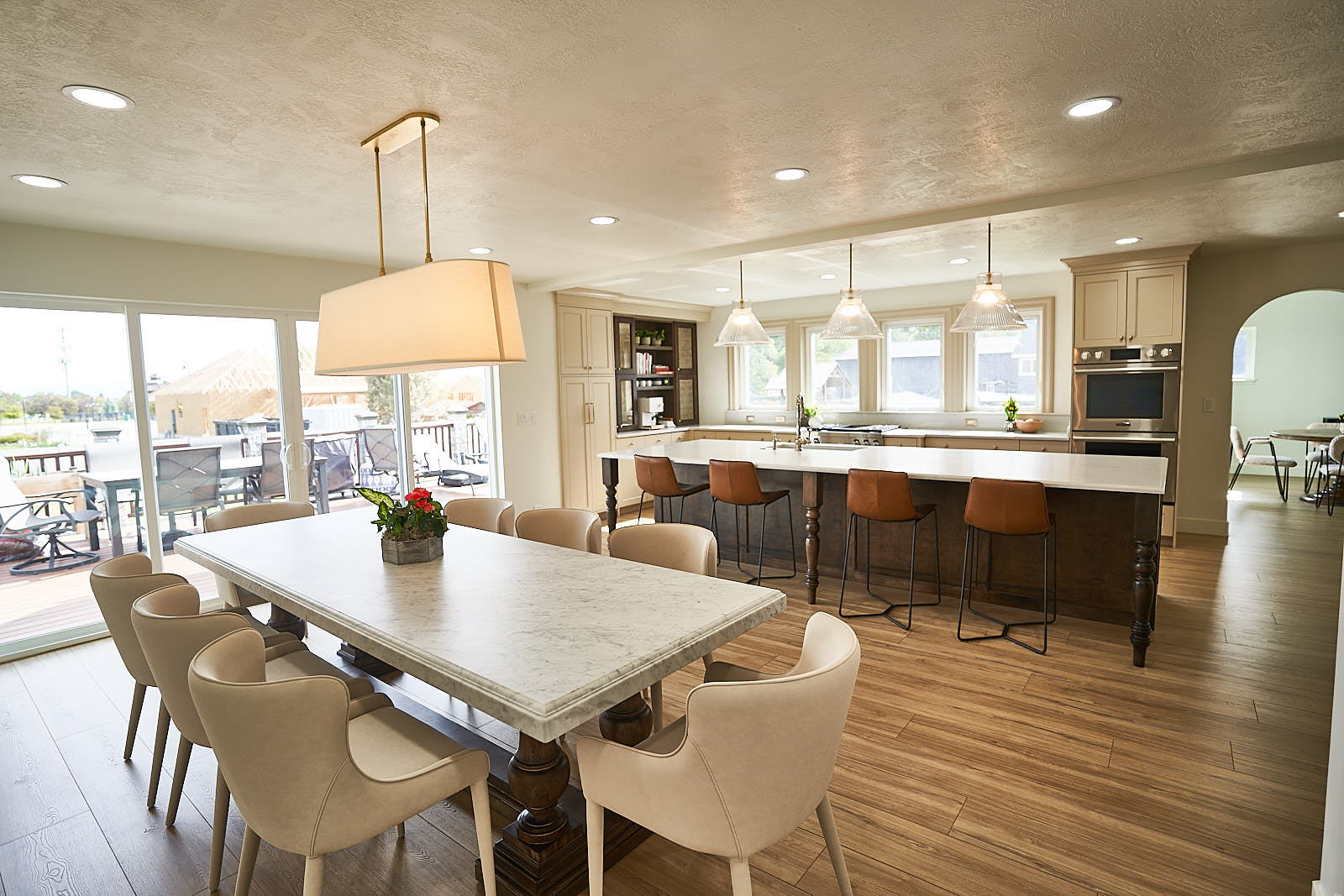 Camit home remodel: Completed interior (Photo 2/25)