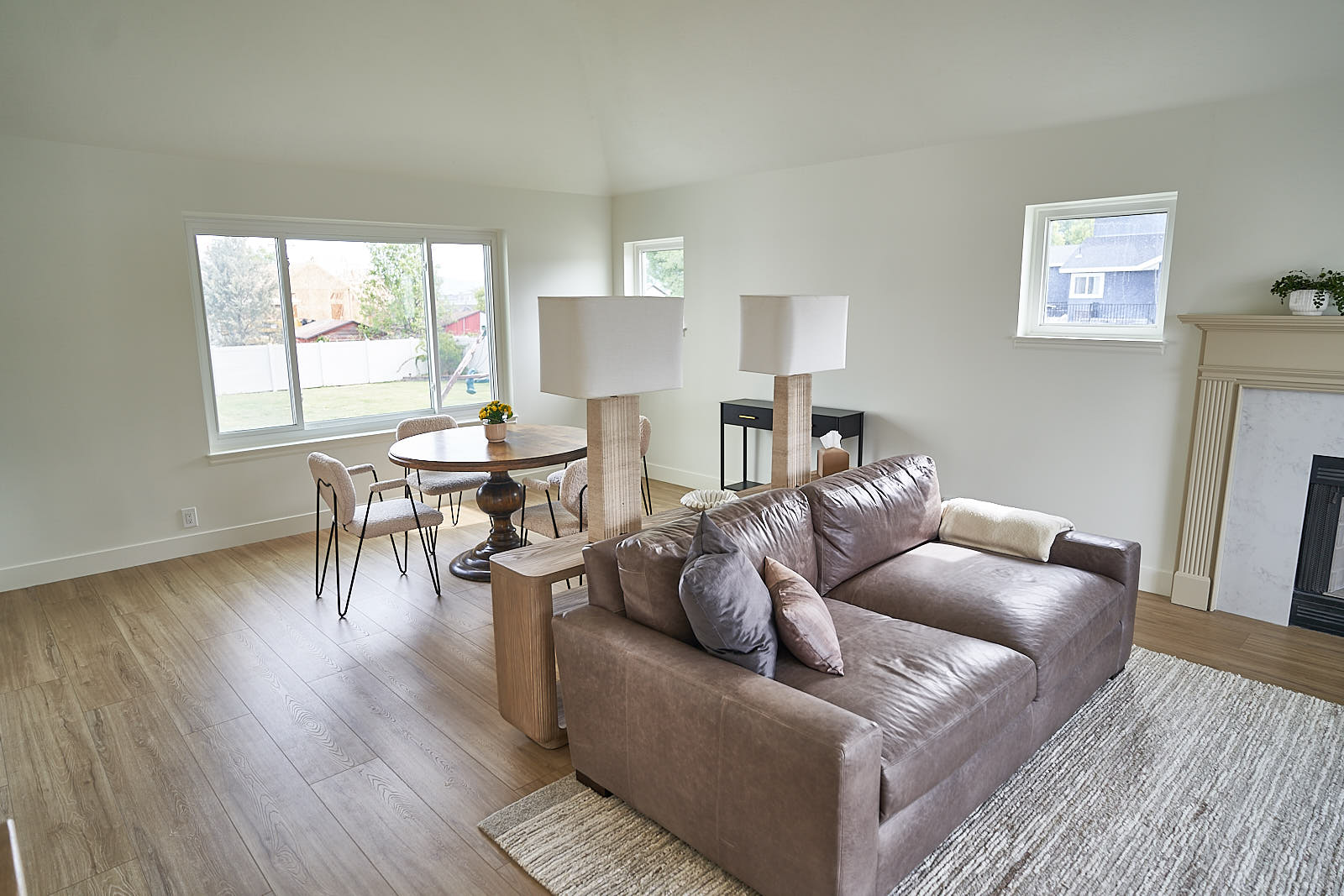 Camit home remodel: Completed interior (Photo 24/25)