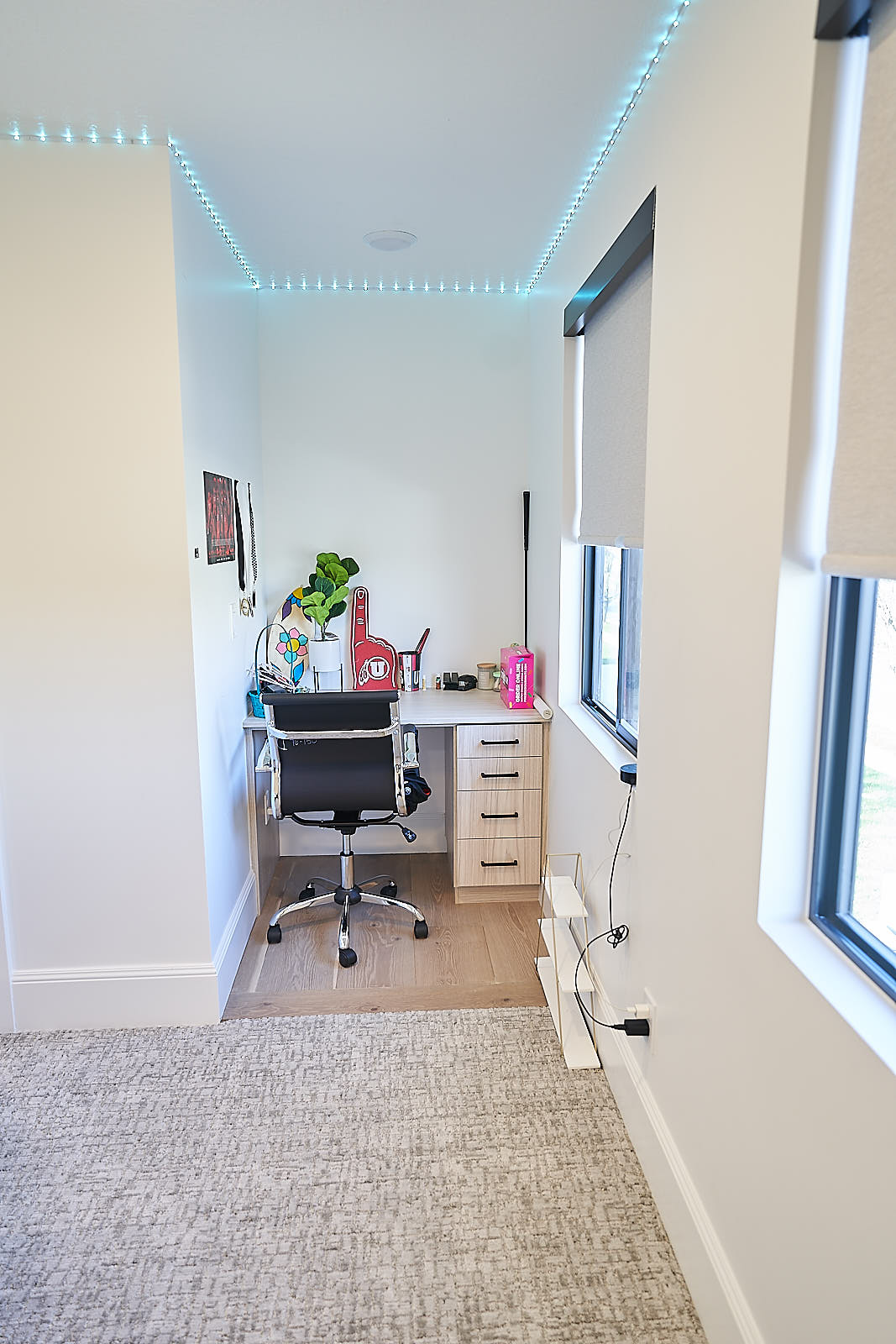South Jordan project: Small office nook with a built-in light wood desk, floating shelves, and custom LED strip lighting (Photo 22/29)