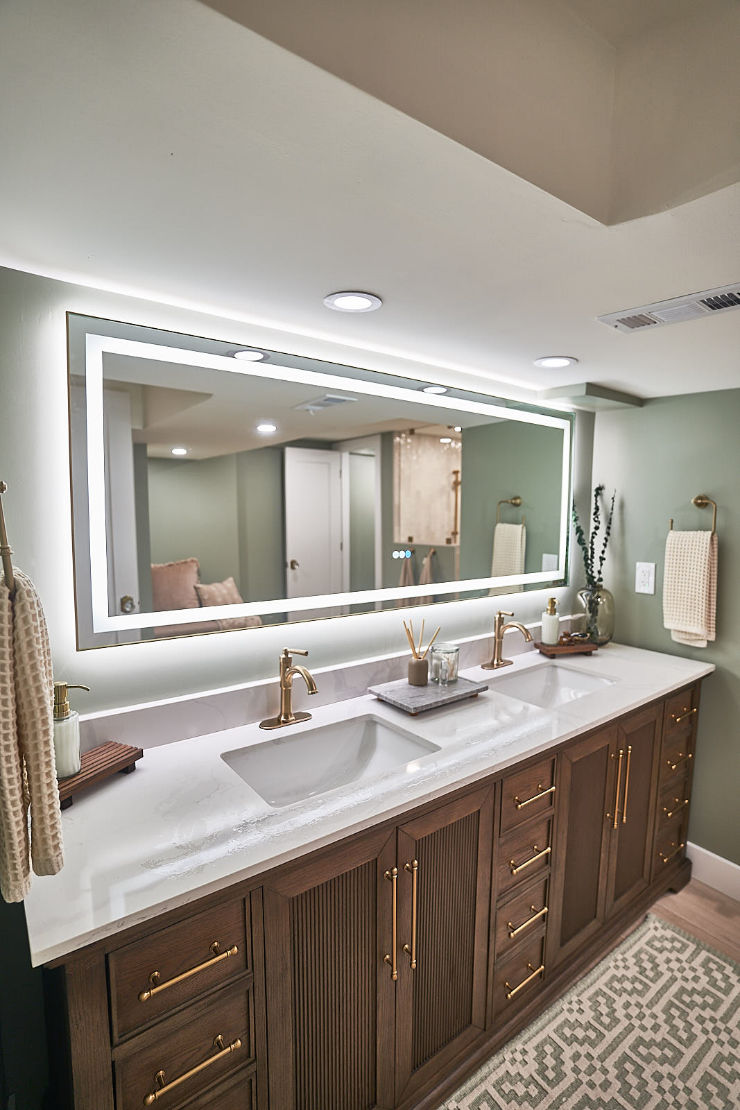 SLC master bathroom build: Completed bathroom (Photo 4/10)